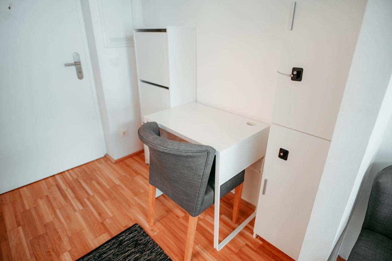 Vienna Danube Apartment 45 Buitenkant foto