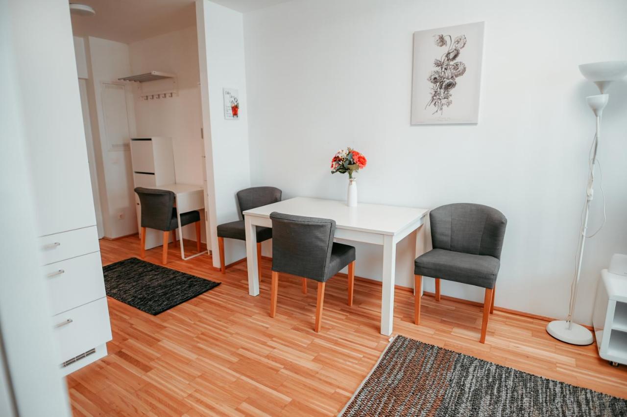Vienna Danube Apartment 45 Buitenkant foto